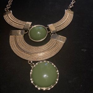 Statement necklace